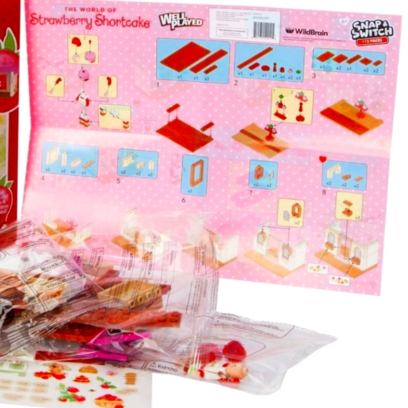 The World of Strawberry Shortcake 112 Piece Bakery Construction Set/ BNIB - Picture 9 of 13